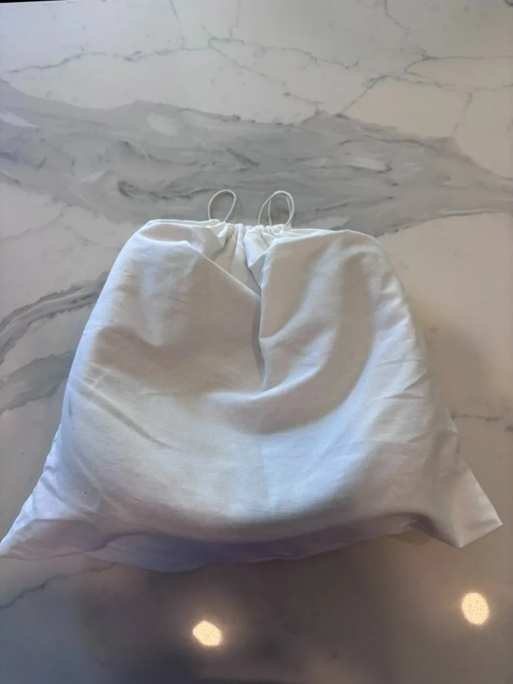 NWOT AALLYN Marley Hobo Purse